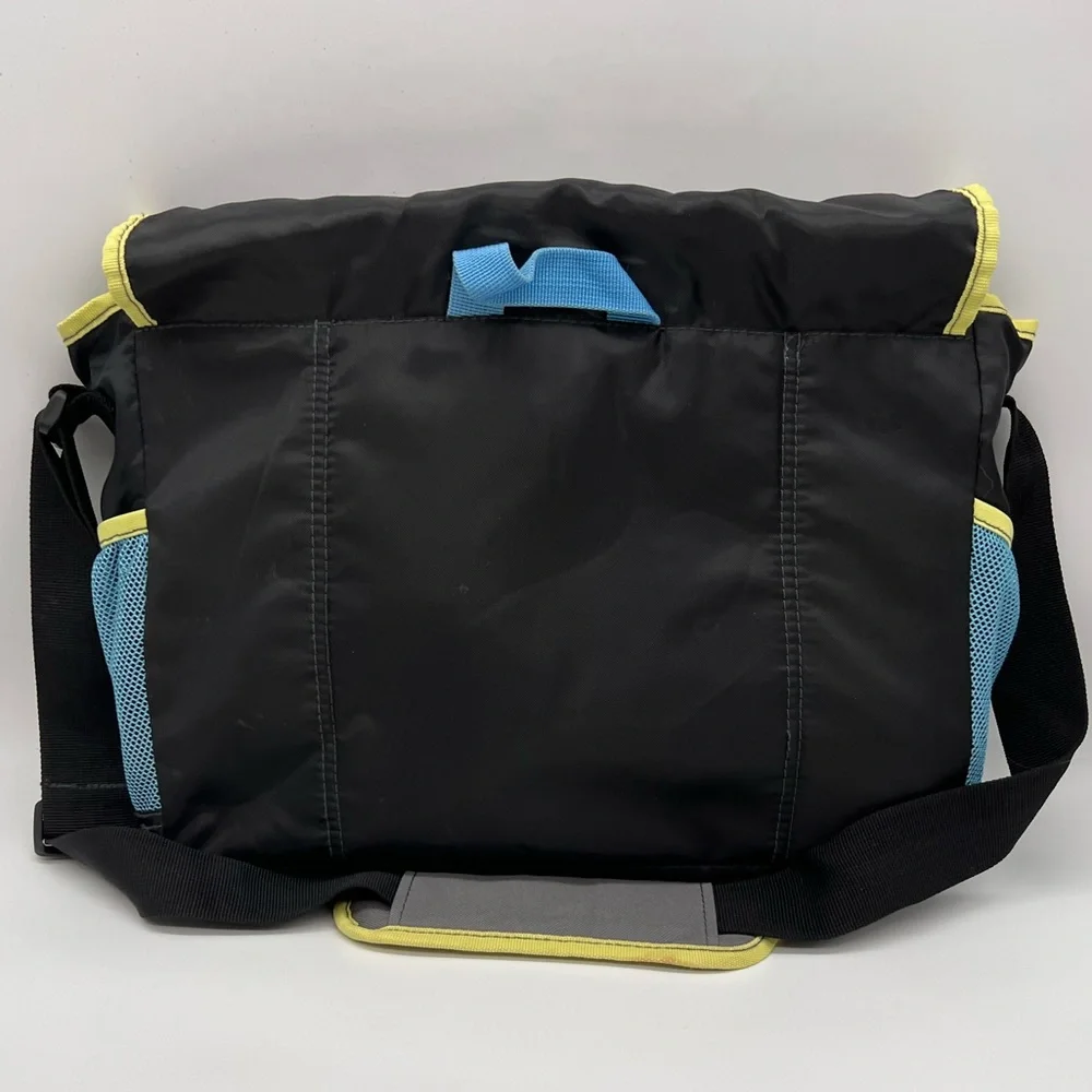 Embark Messenger Laptop Messenger Bag Dripping Paint Pattern
